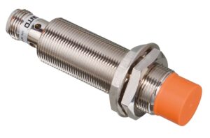 Sensor inductivo M18 PNP Alc. 8mm CJY18E-08DPC/M